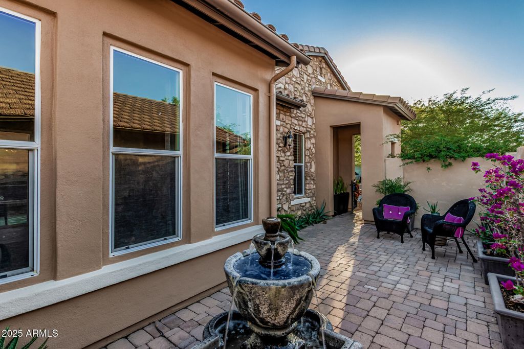 Photo of 28721 N 68th Avenue, Peoria, AZ 85383 (MLS # 6929112)