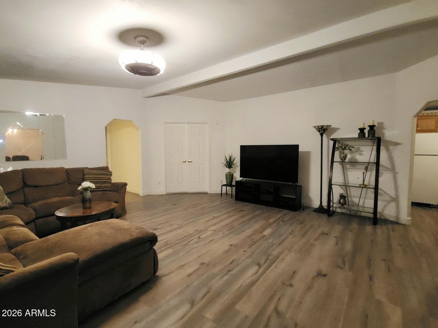 2401 W Southern Avenue 263