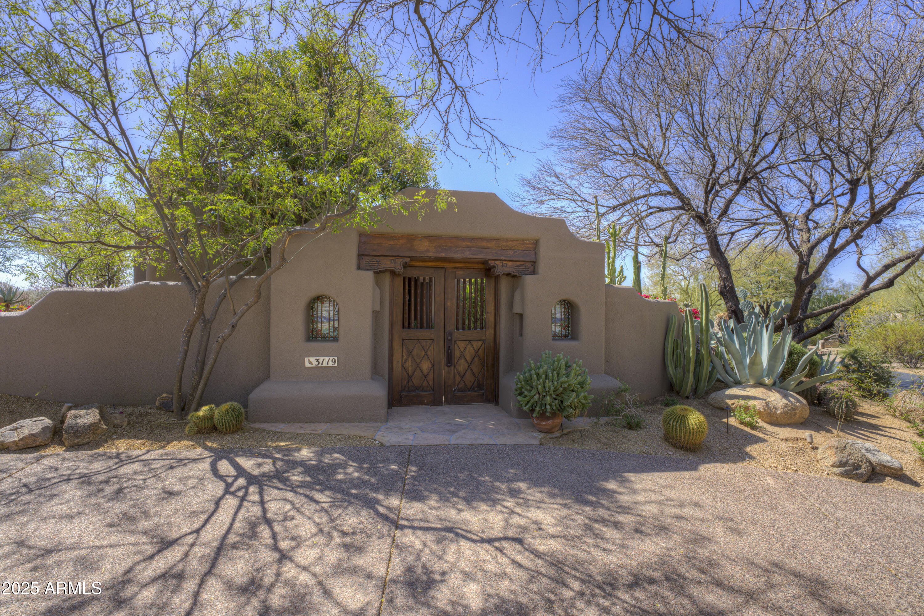 3119 Arroyo Hondo --