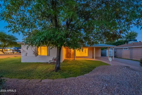 7035 N 11th Place Phoenix AZ 85020