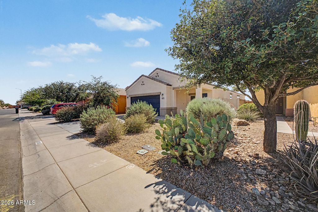 Photo of 19258 N Toledo Avenue, Maricopa, AZ 85138 (MLS # 7014923)