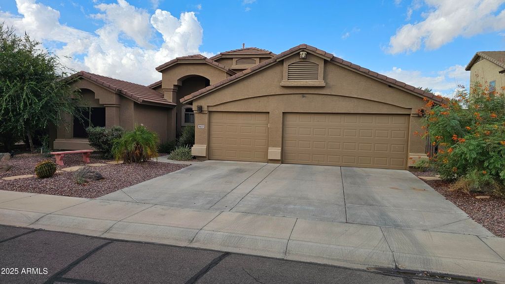 Photo of 4633 E Desert Sands Drive, Chandler, AZ 85249 (MLS # 6926632)