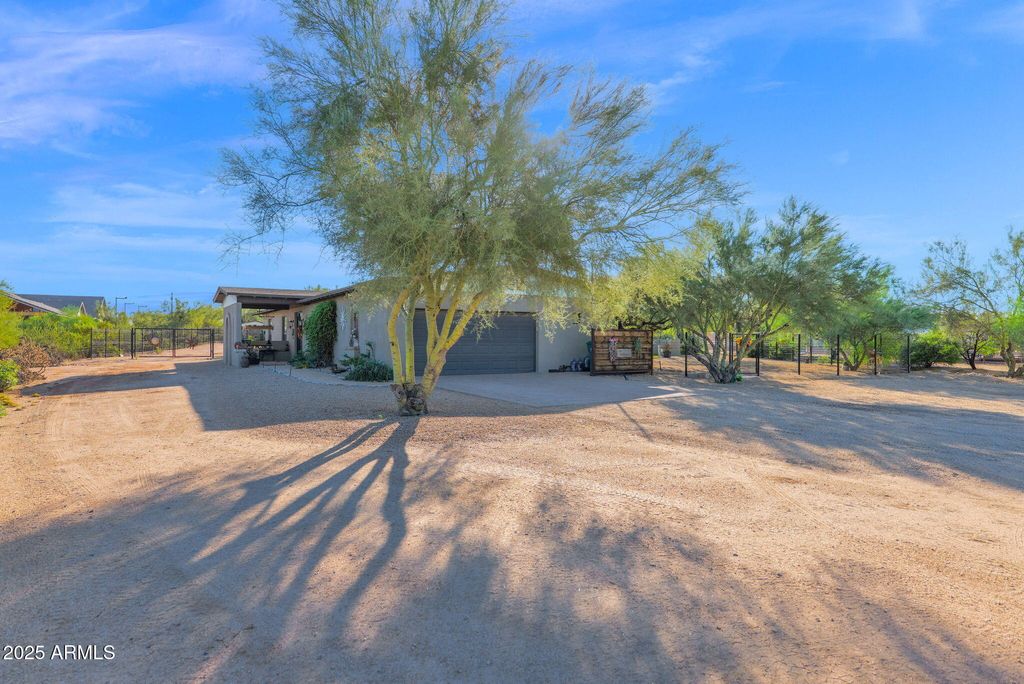 Photo of 29625 N 62nd Street, Cave Creek, AZ 85331 (MLS # 6939130)