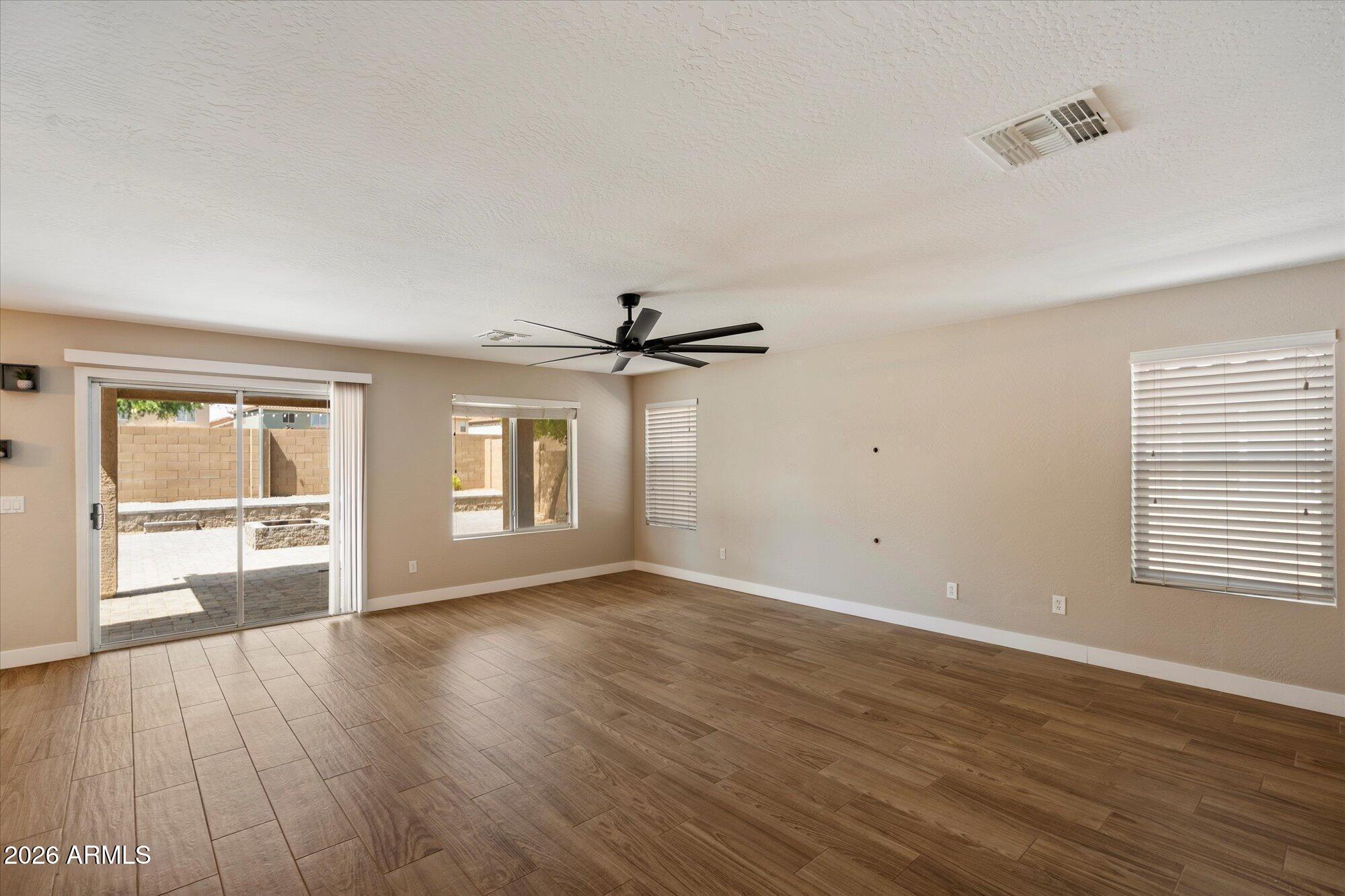 31390 N CACTUS Drive