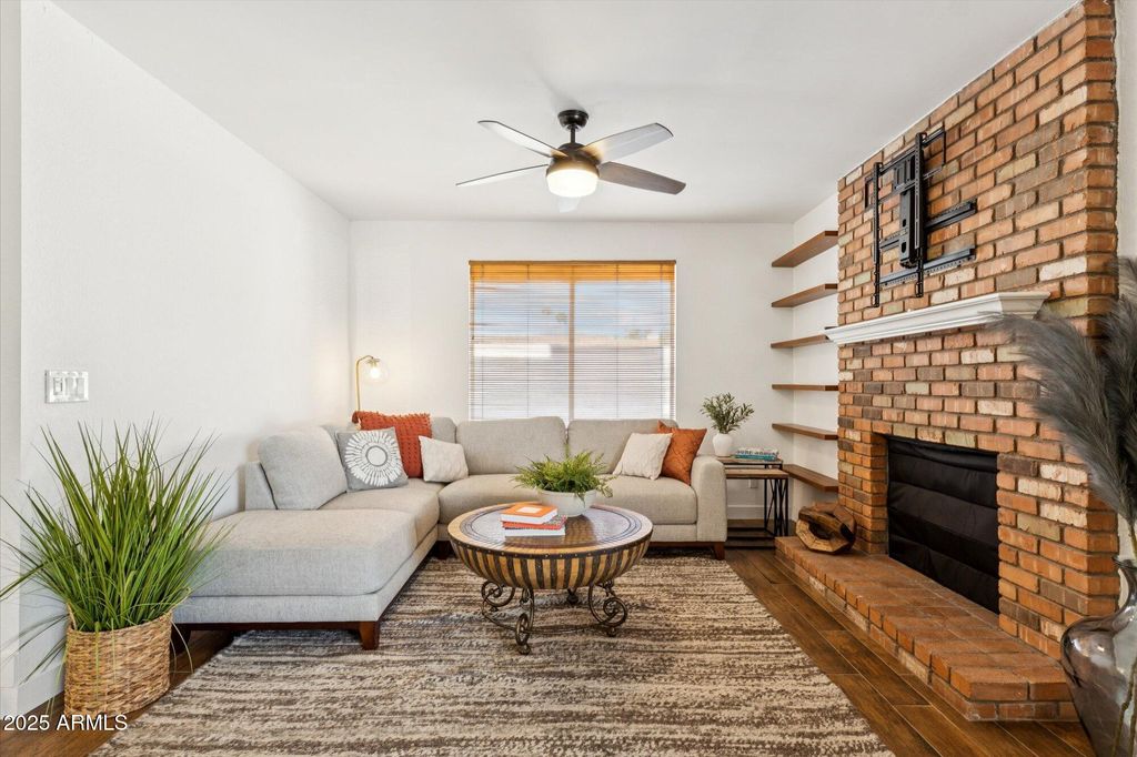 Photo of 1836 S Rogers Circle, Mesa, AZ 85202 (MLS # 6927819)