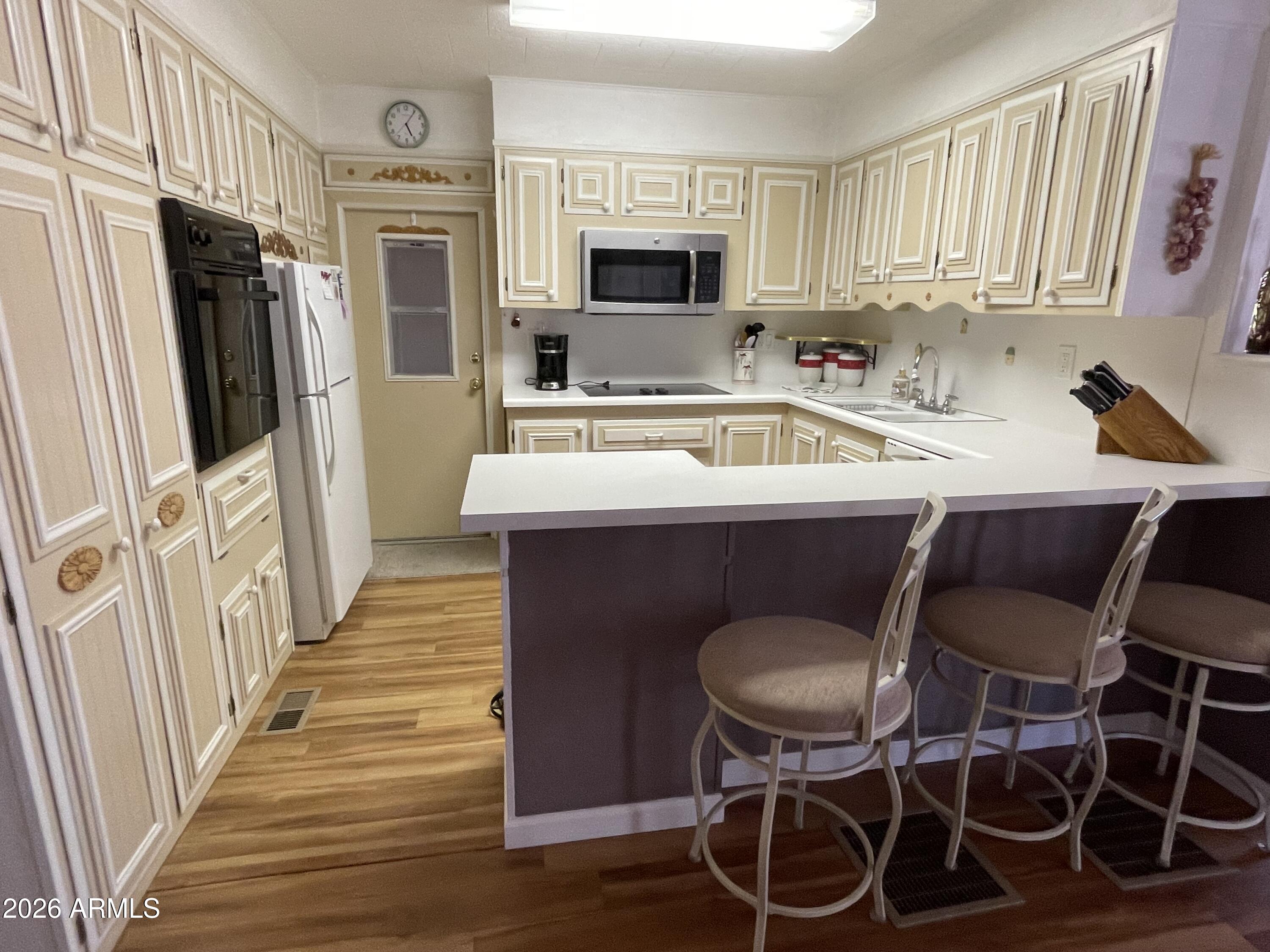 5679 E HERMOSA VISTA Drive