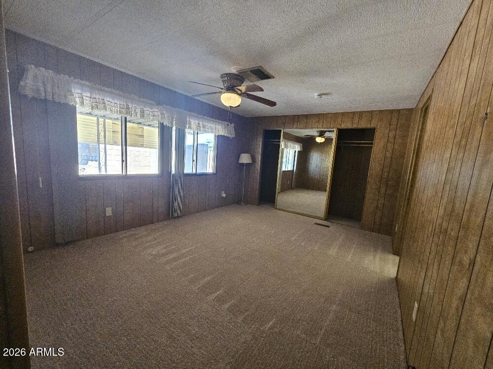 4238 E Fremont Street