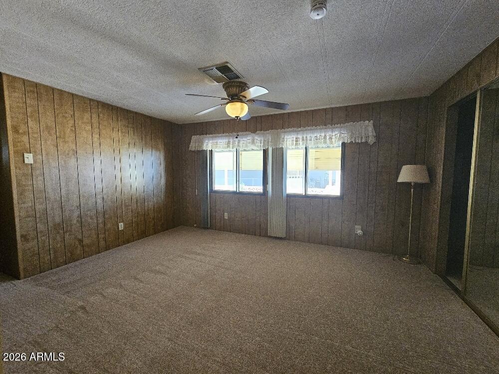 4238 E Fremont Street