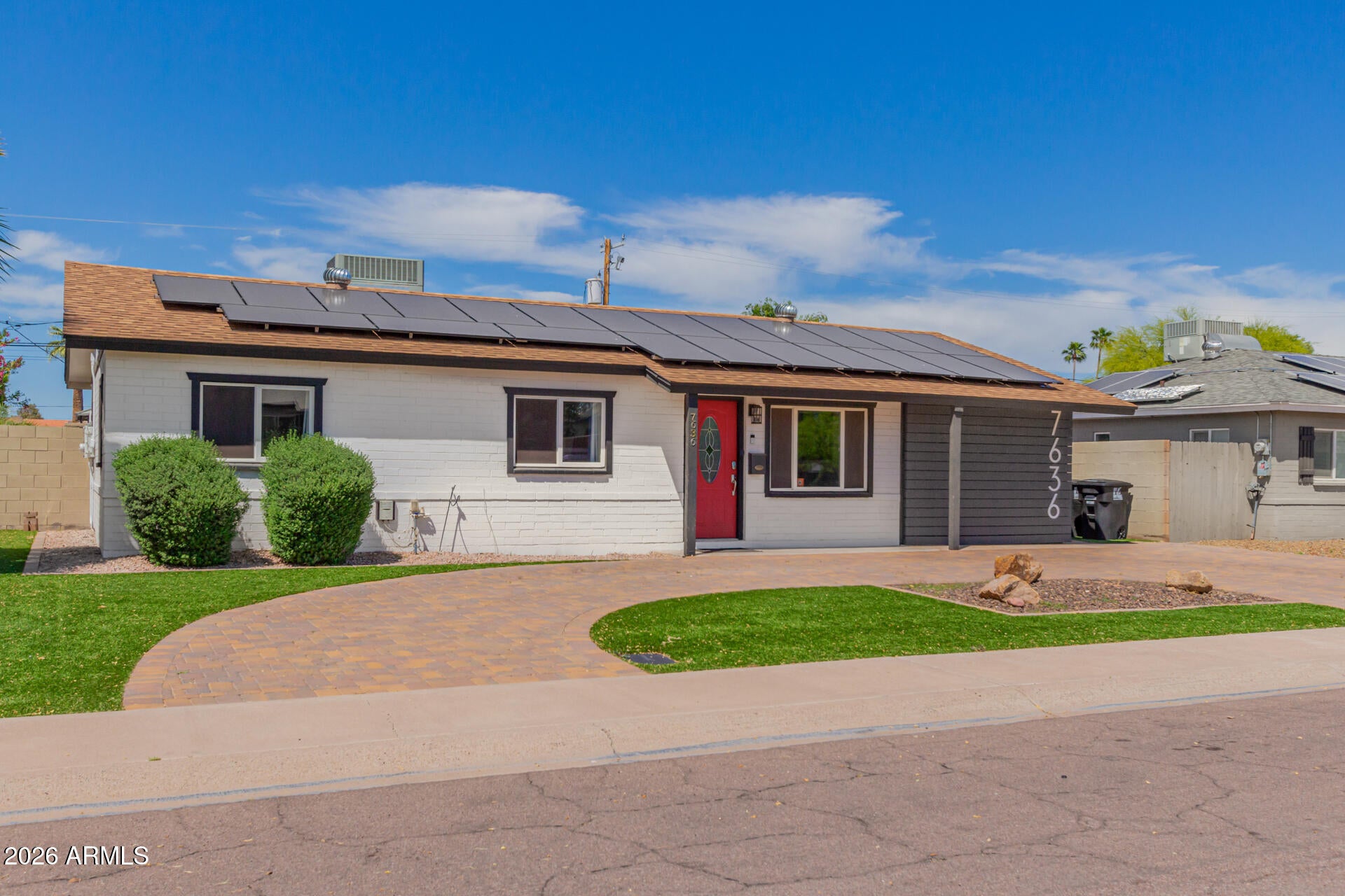 7636 E PINCHOT Avenue