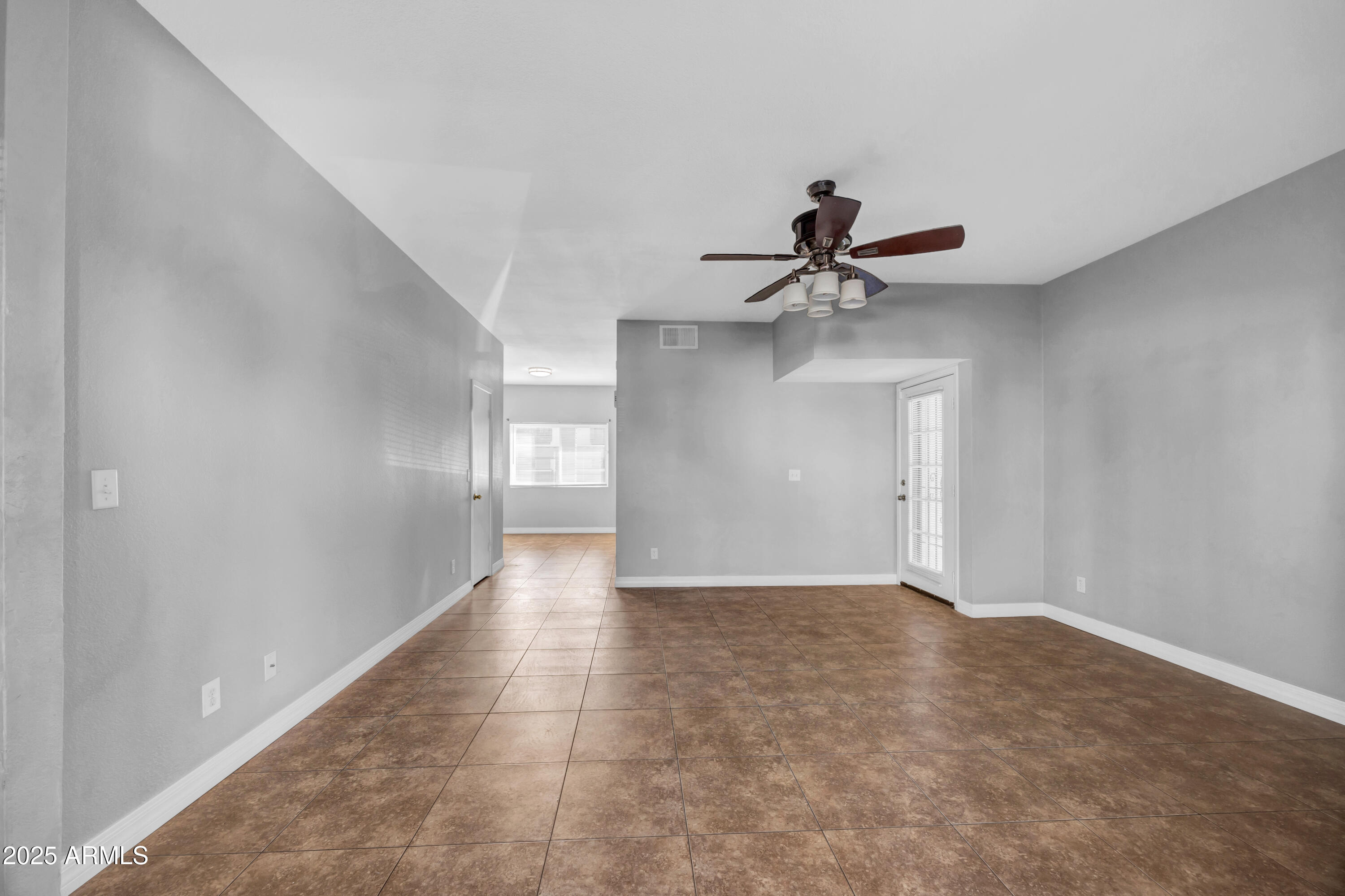 2315 W UNION HILLS Drive 108