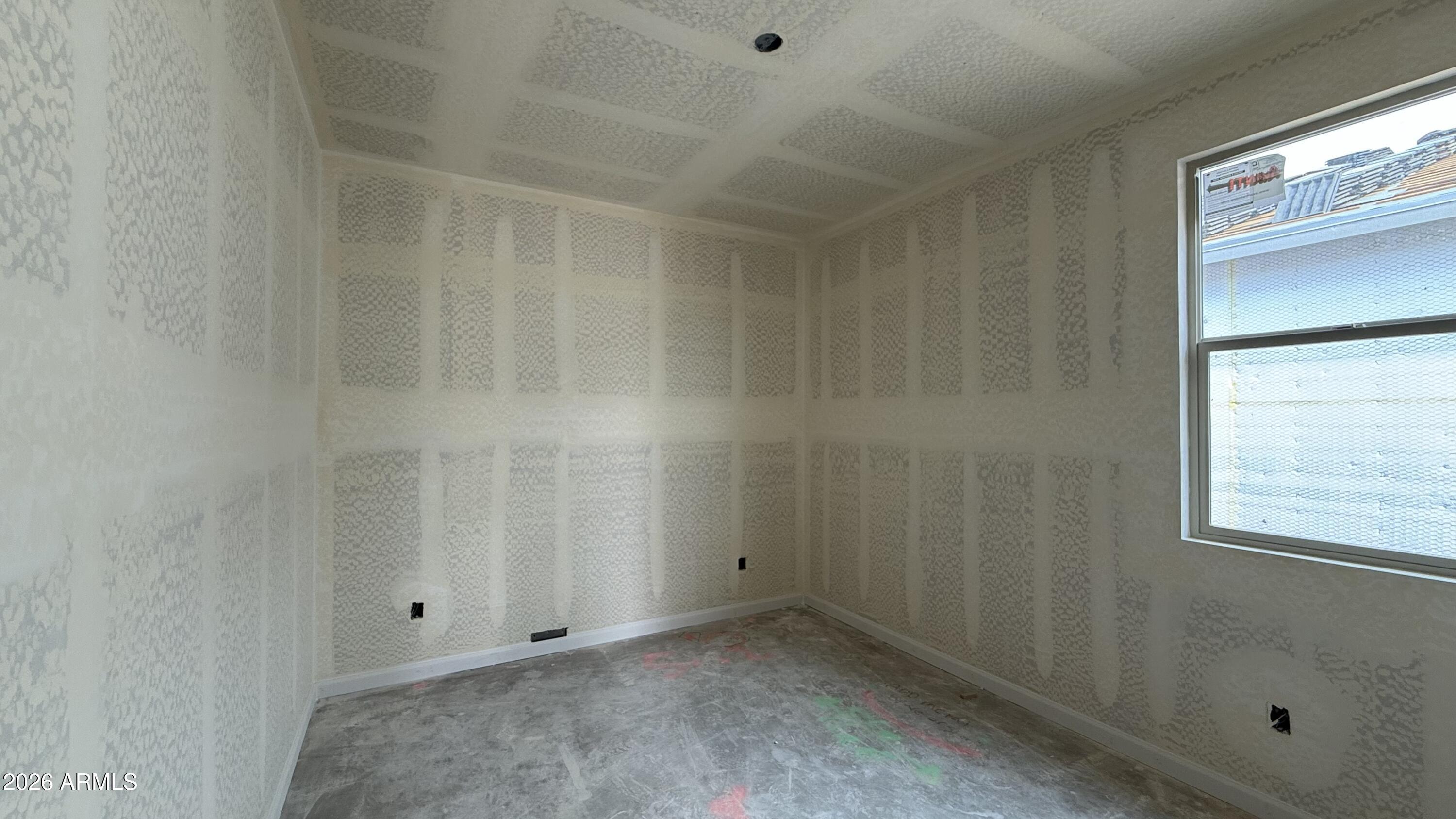 47652 W KENNER Drive