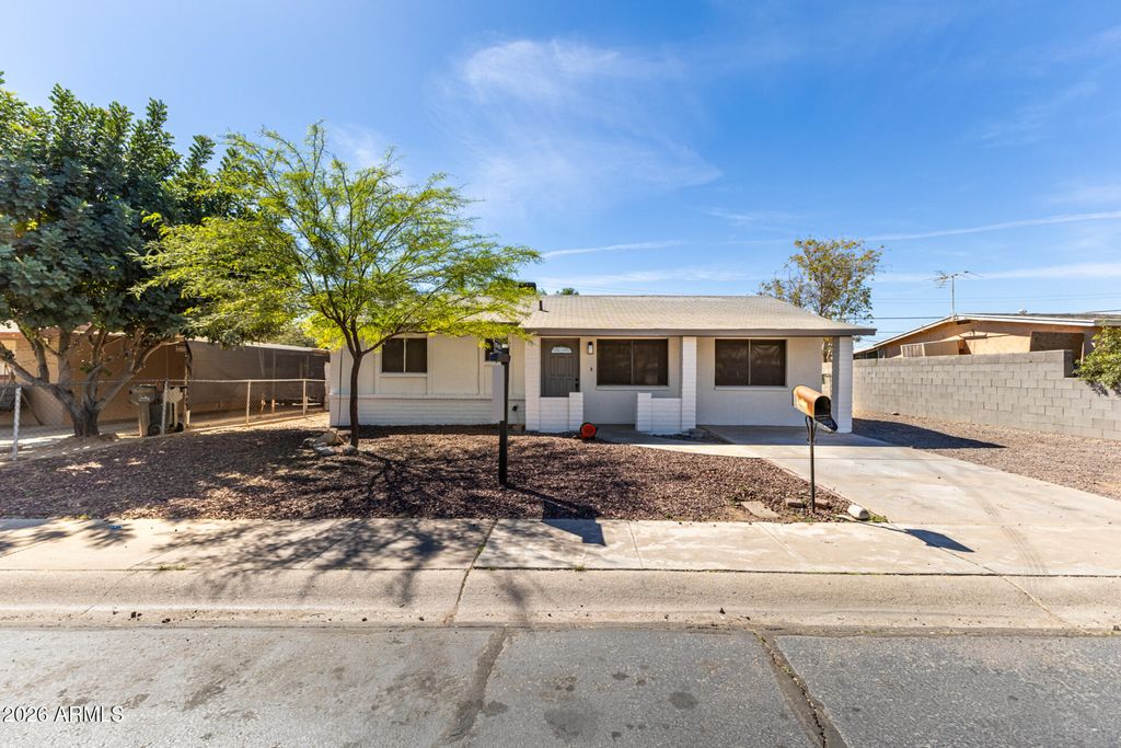Photo of 11925 W Ash Street, El Mirage, AZ 85335 (MLS # 6975003)