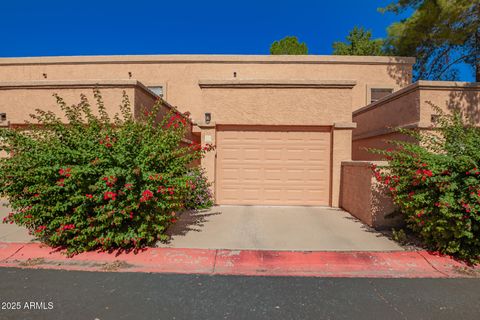 815 E GROVERS Avenue 62 Phoenix AZ 85022