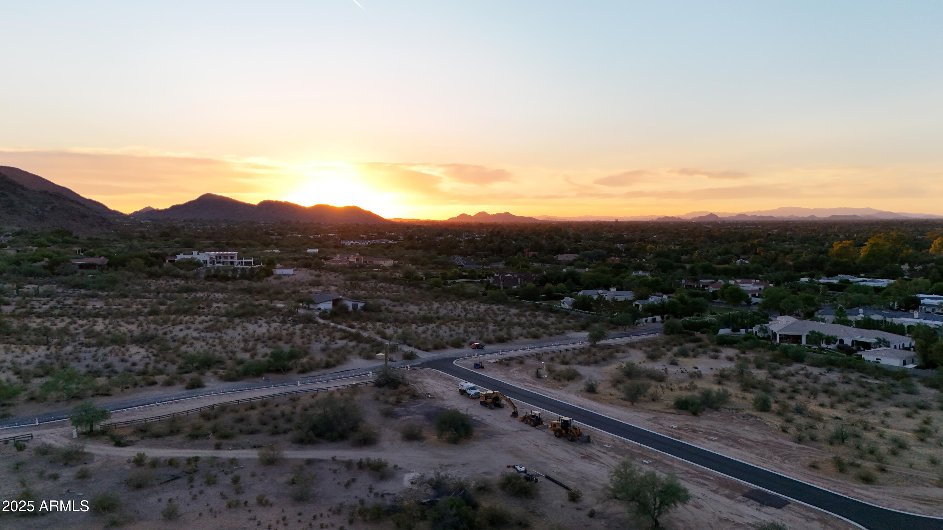 6110 E Maverick Road 1