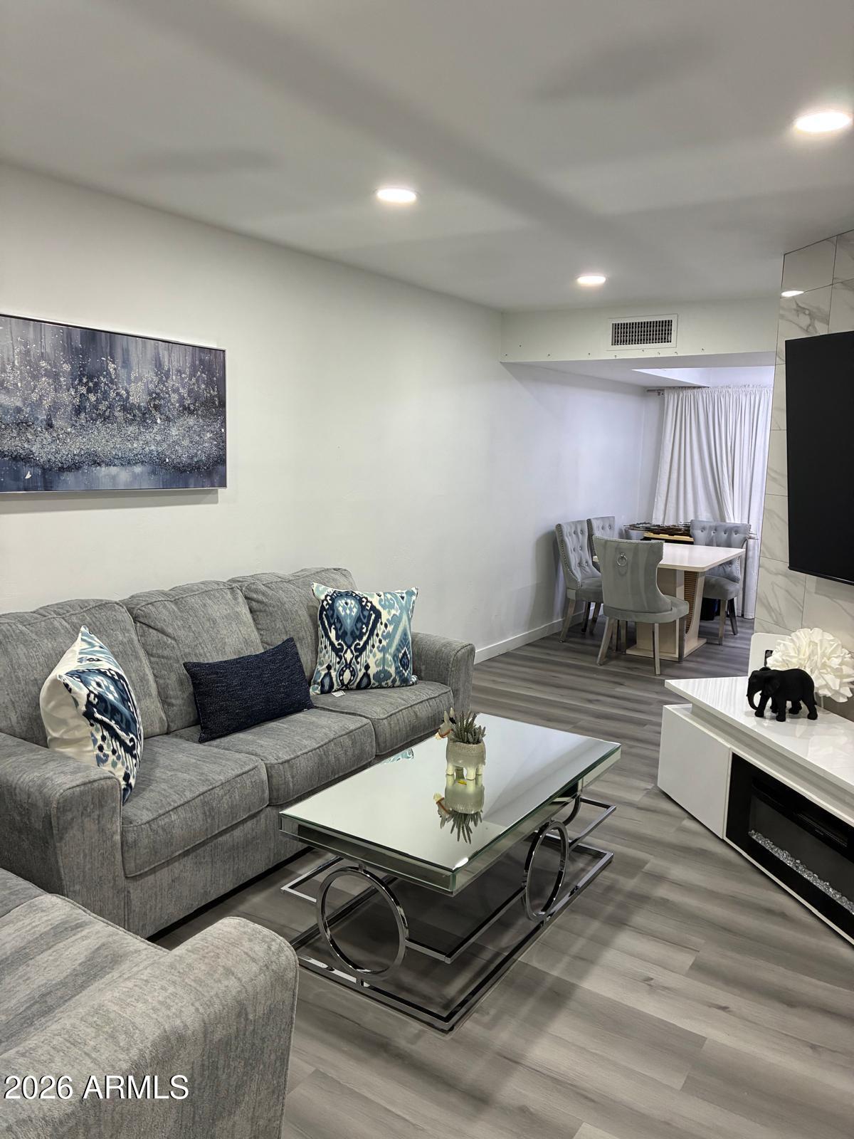 2815 N 52ND Street 3