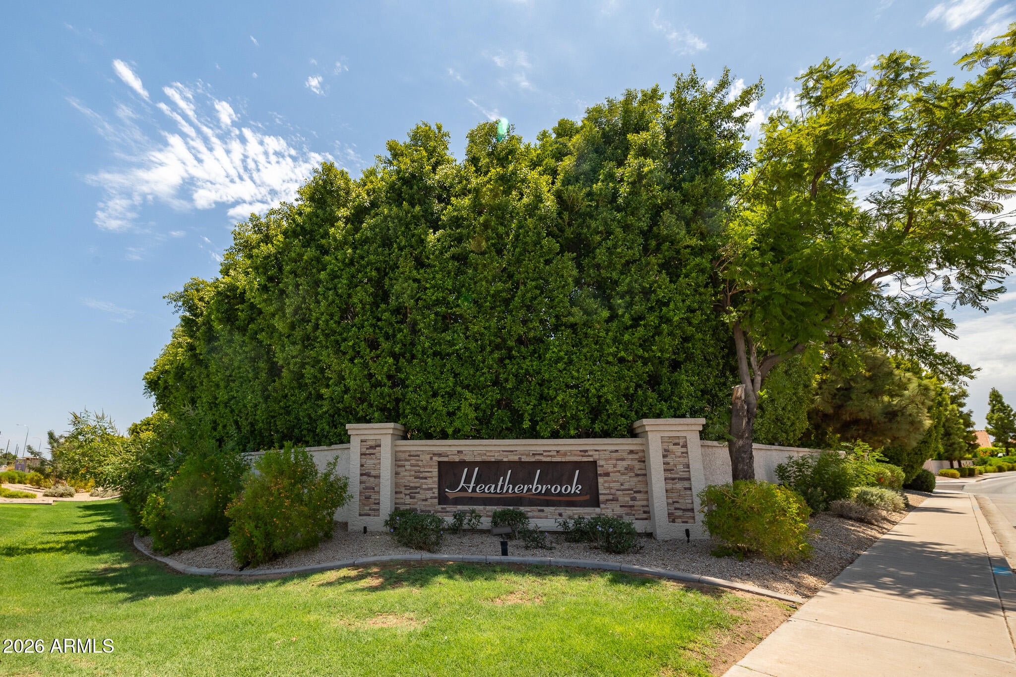 2419 W SHAWNEE Drive