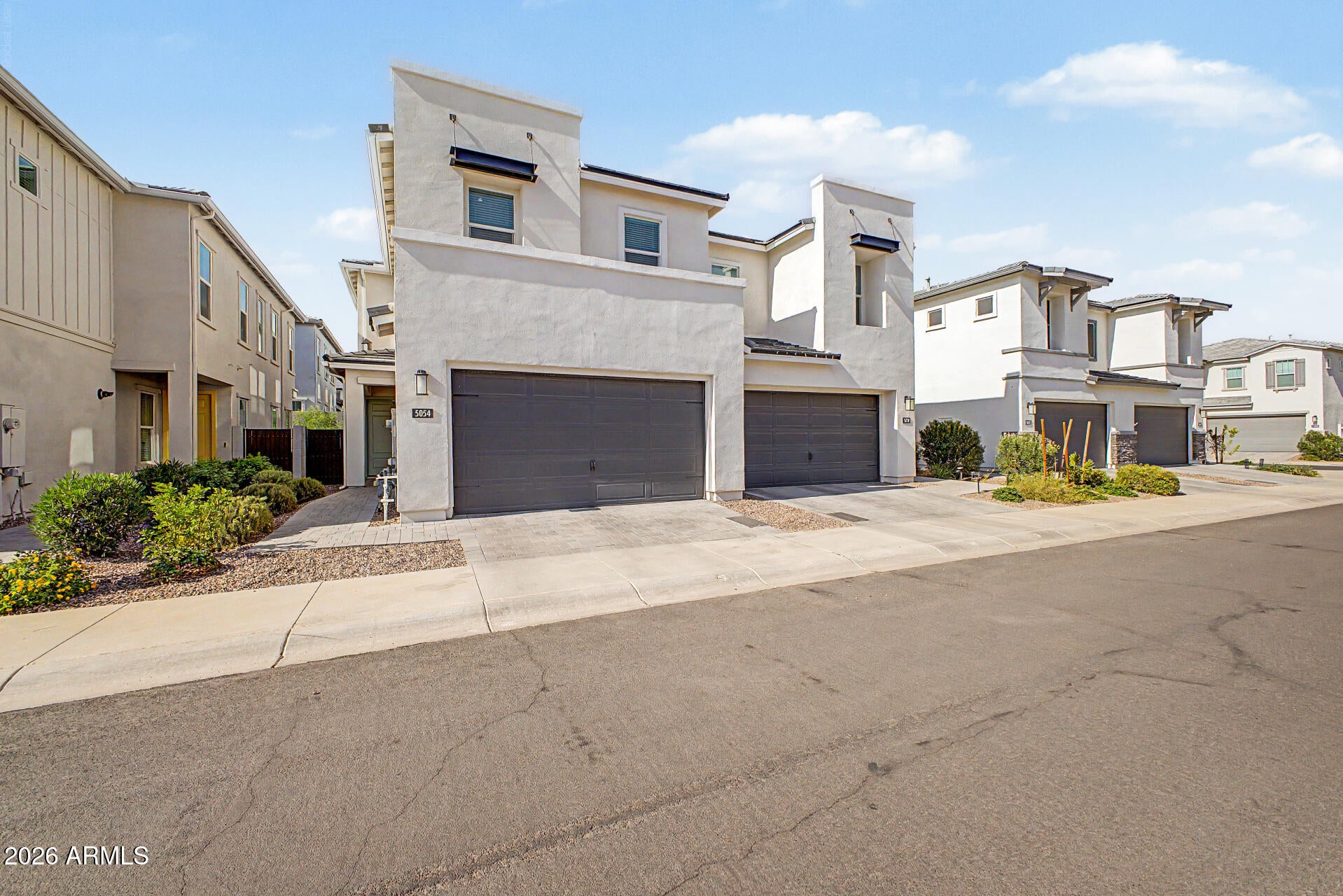 5054 E ANDERSON Drive