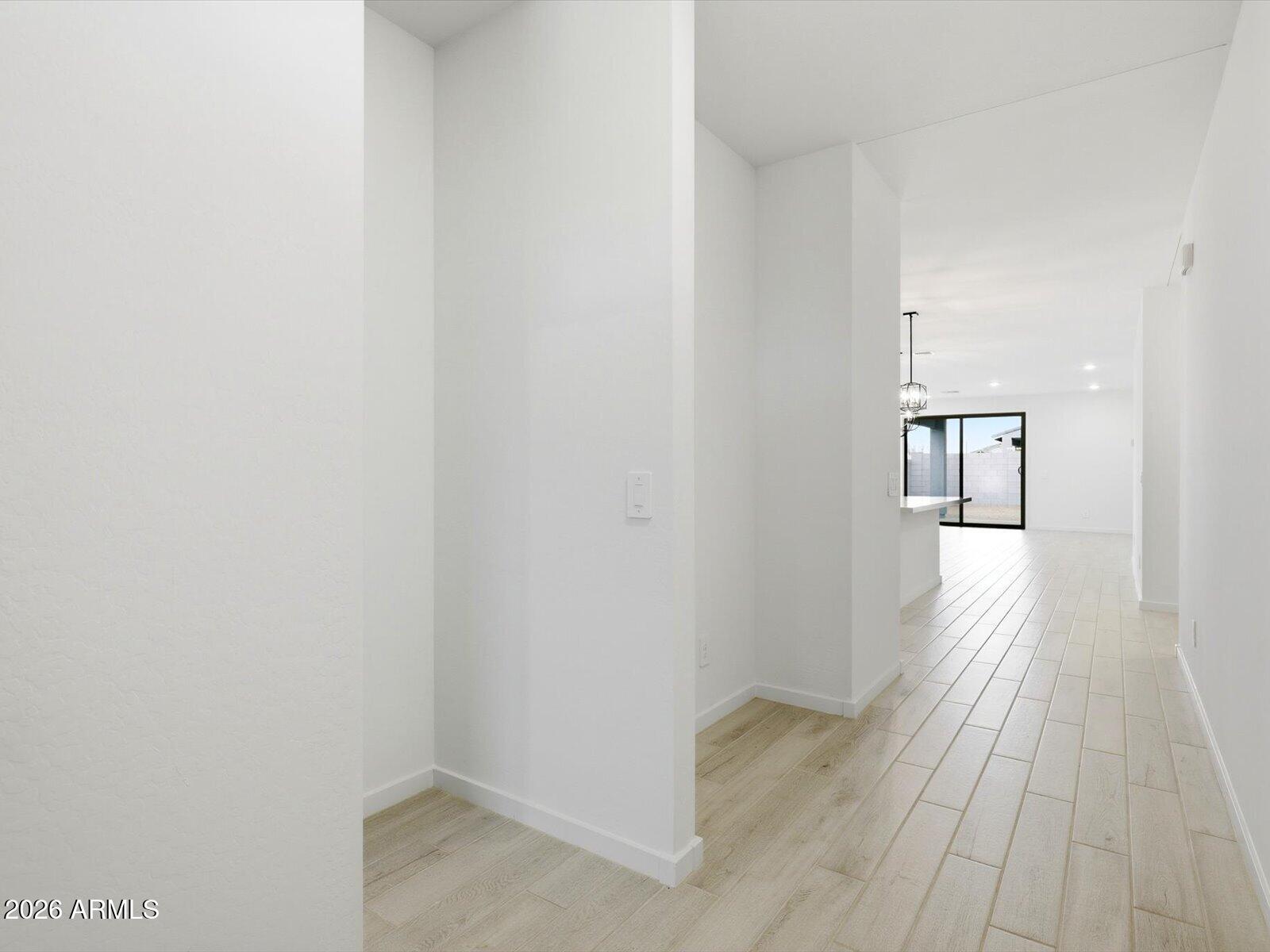 15875 W COTTONTAIL Lane