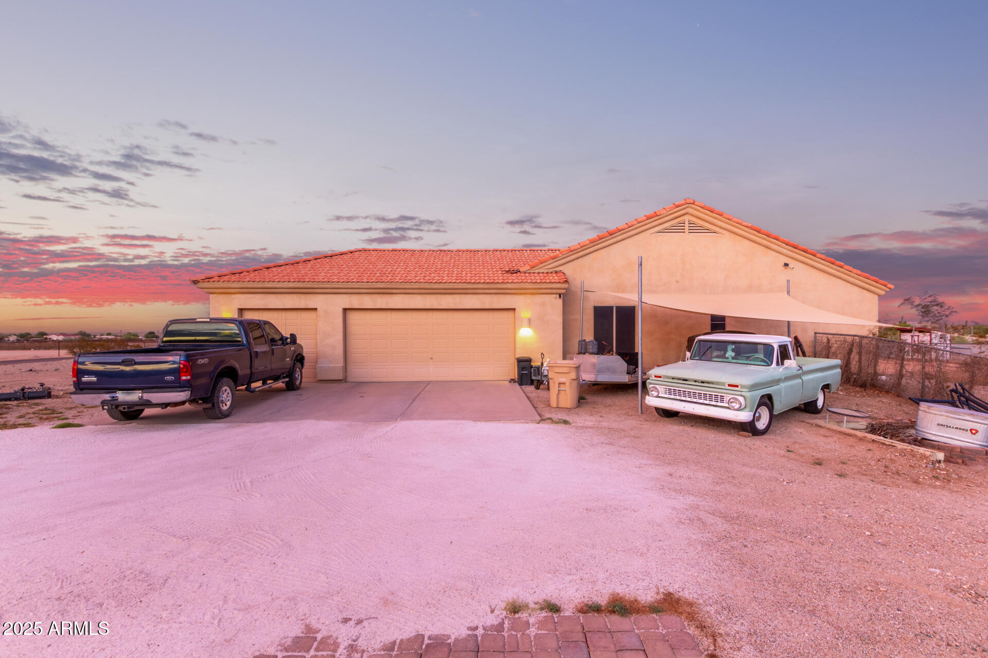 2569 W Silverdale Road