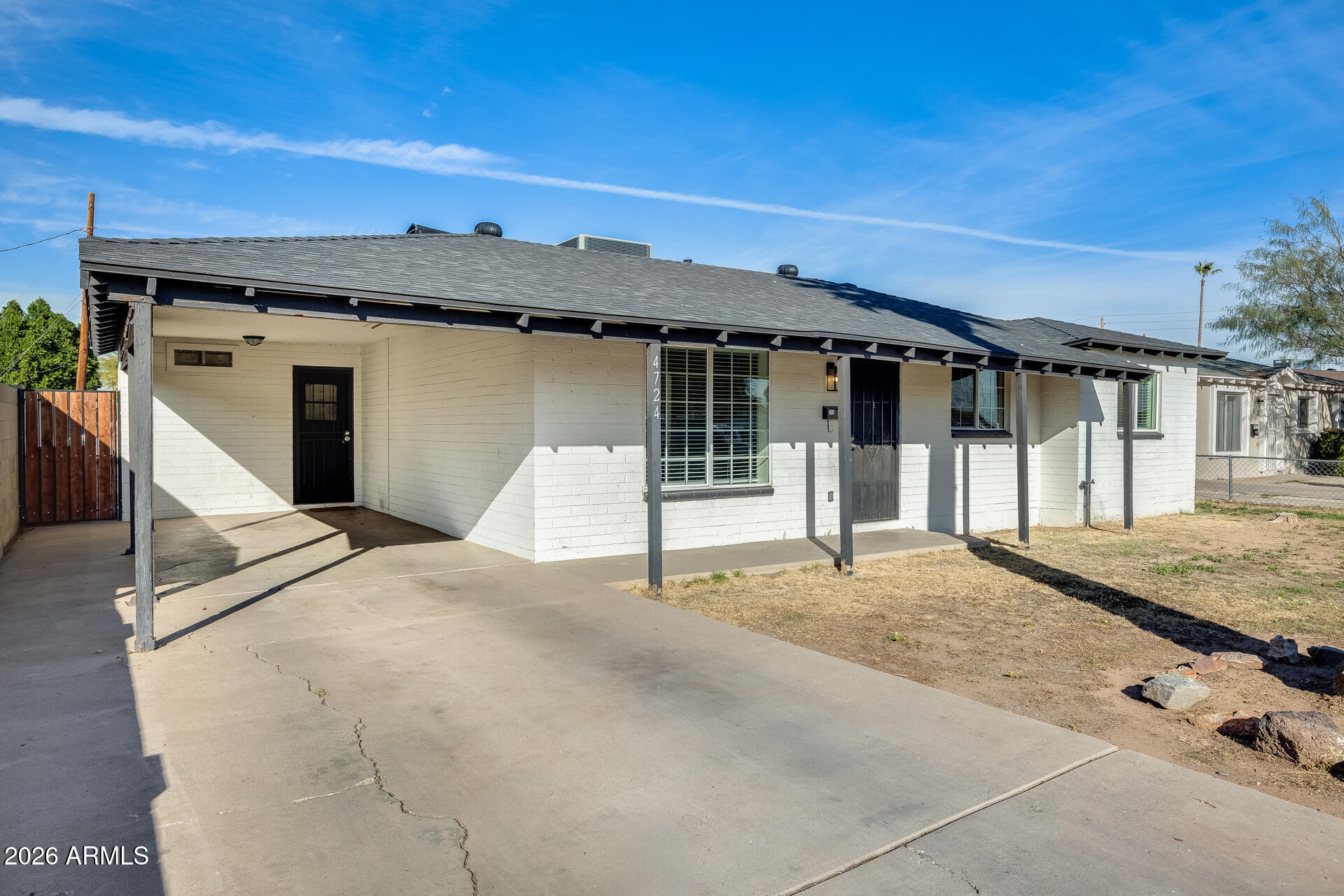 4724 W MONTEROSA Street