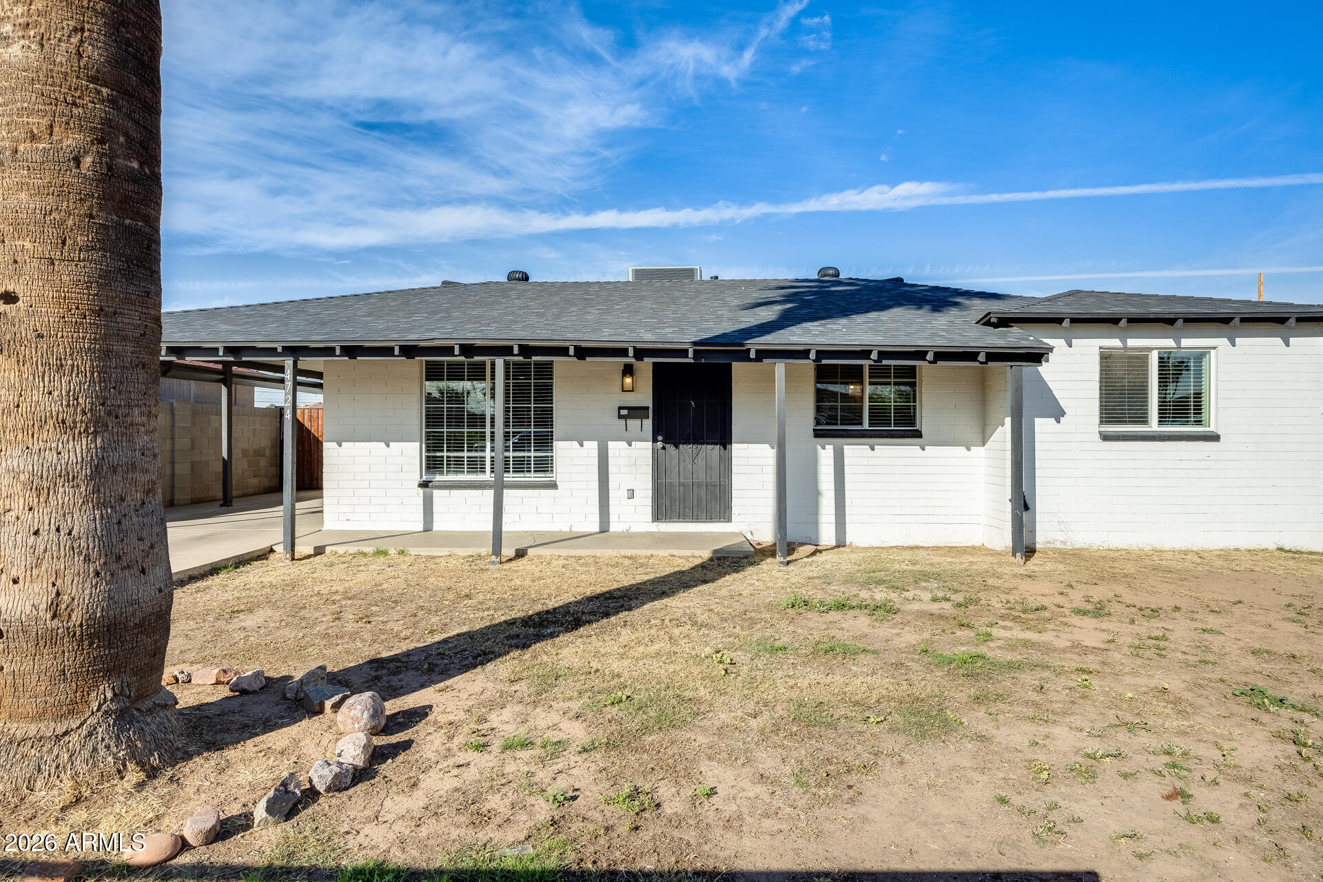 4724 W MONTEROSA Street