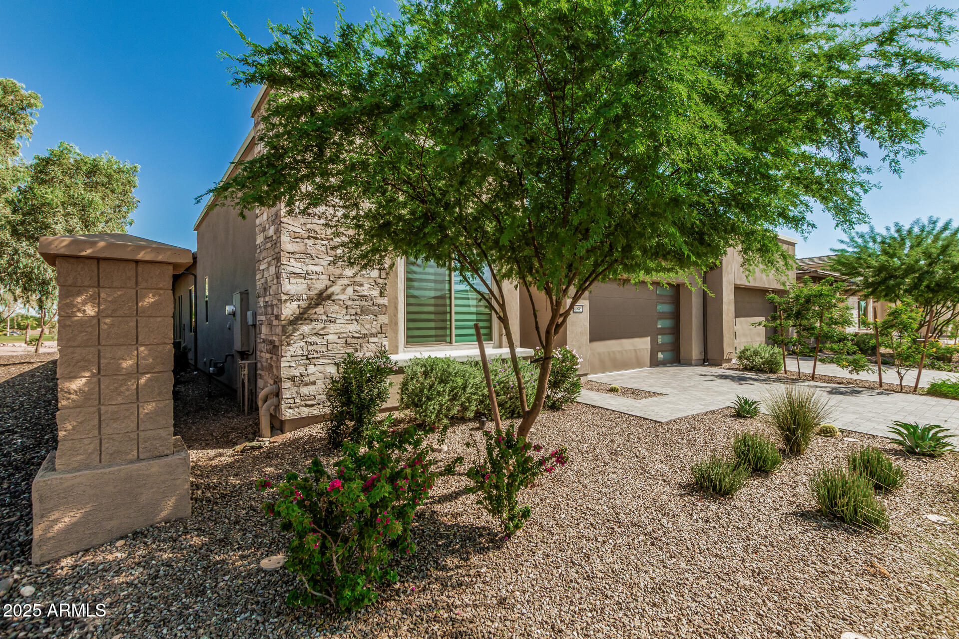 2885 N 164TH Drive