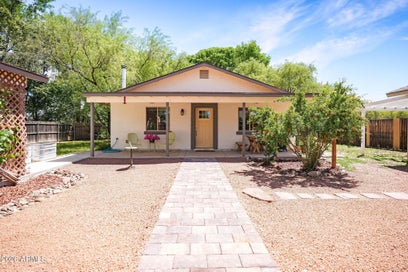 Properties 263 E HOLLAMON Street Camp Verde AZ 86322