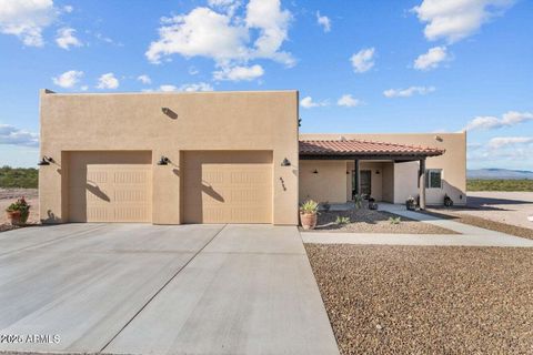 4950 Black Mountain Road Wickenburg AZ 85390
