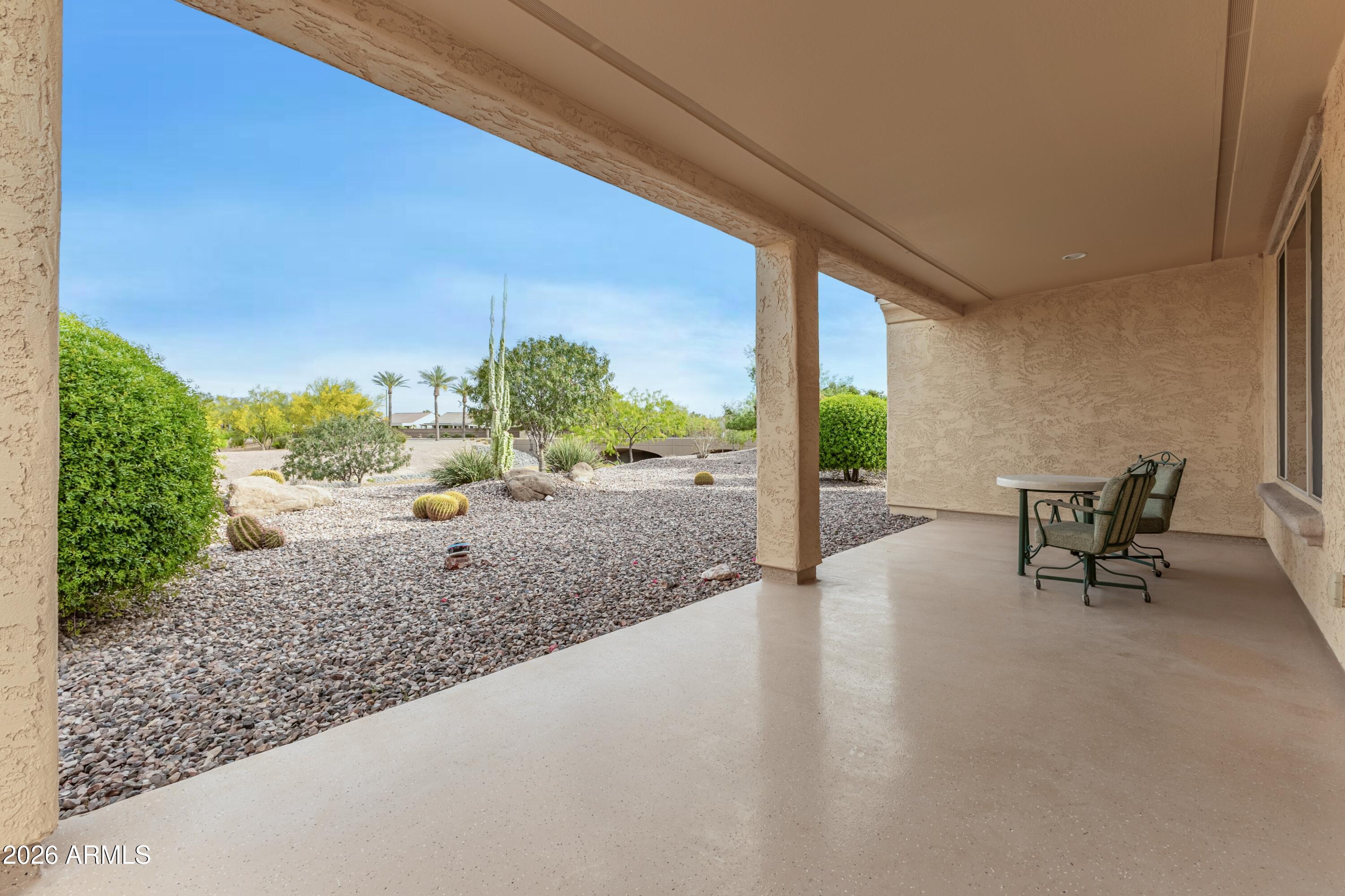 3877 N SMITHSONIAN Drive