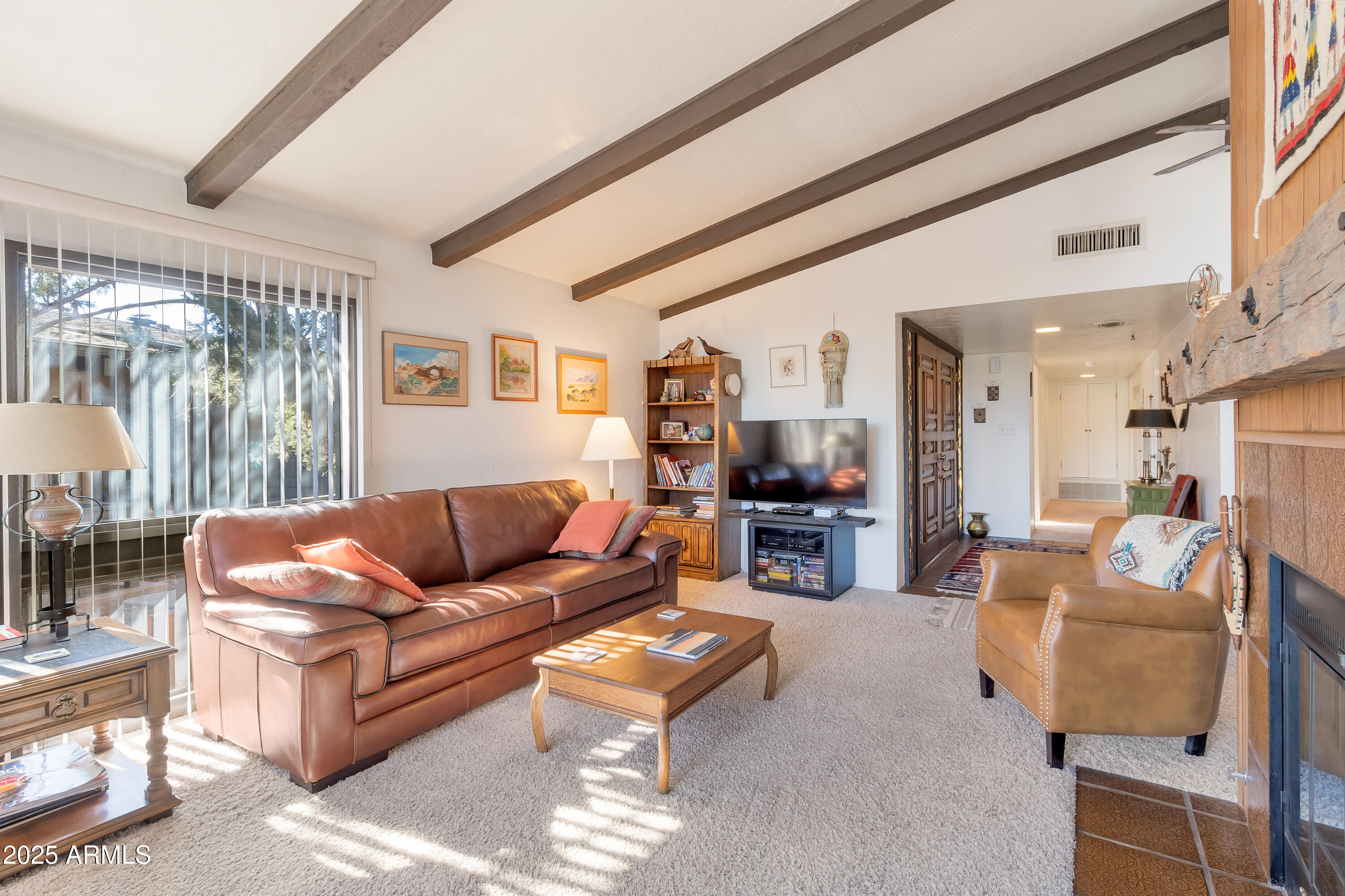 70 Calle Del Medio --