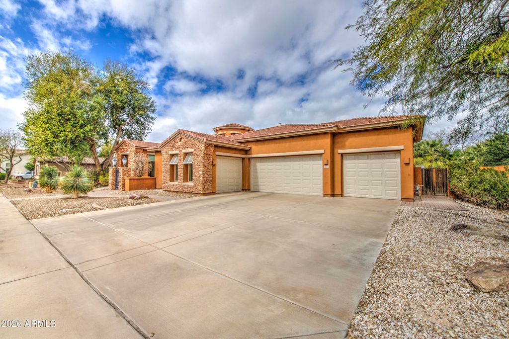 Photo of 1974 E Scorpio Place, Chandler, AZ 85249 (MLS # 6987914)