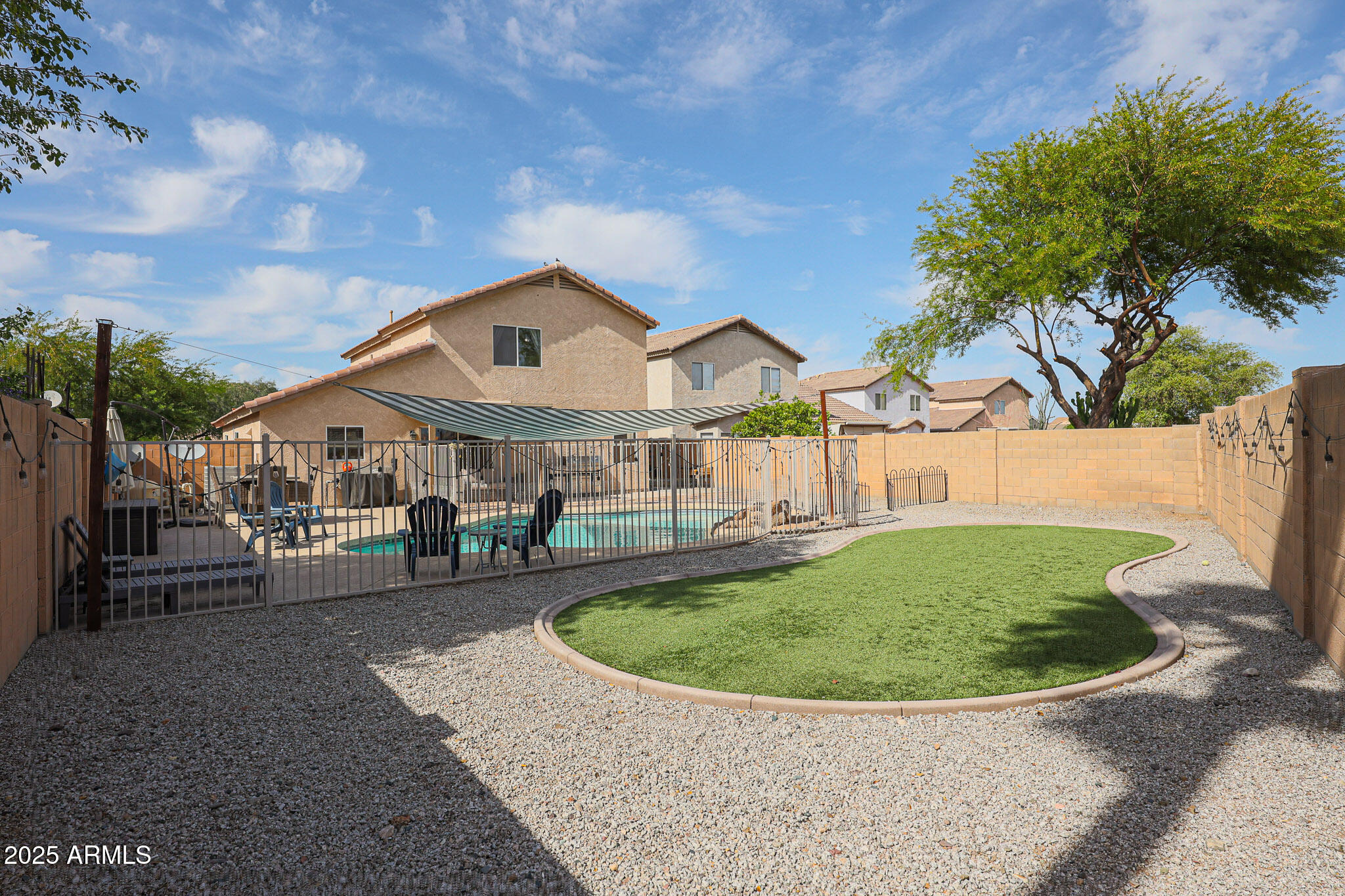 12513 W DREYFUS Drive