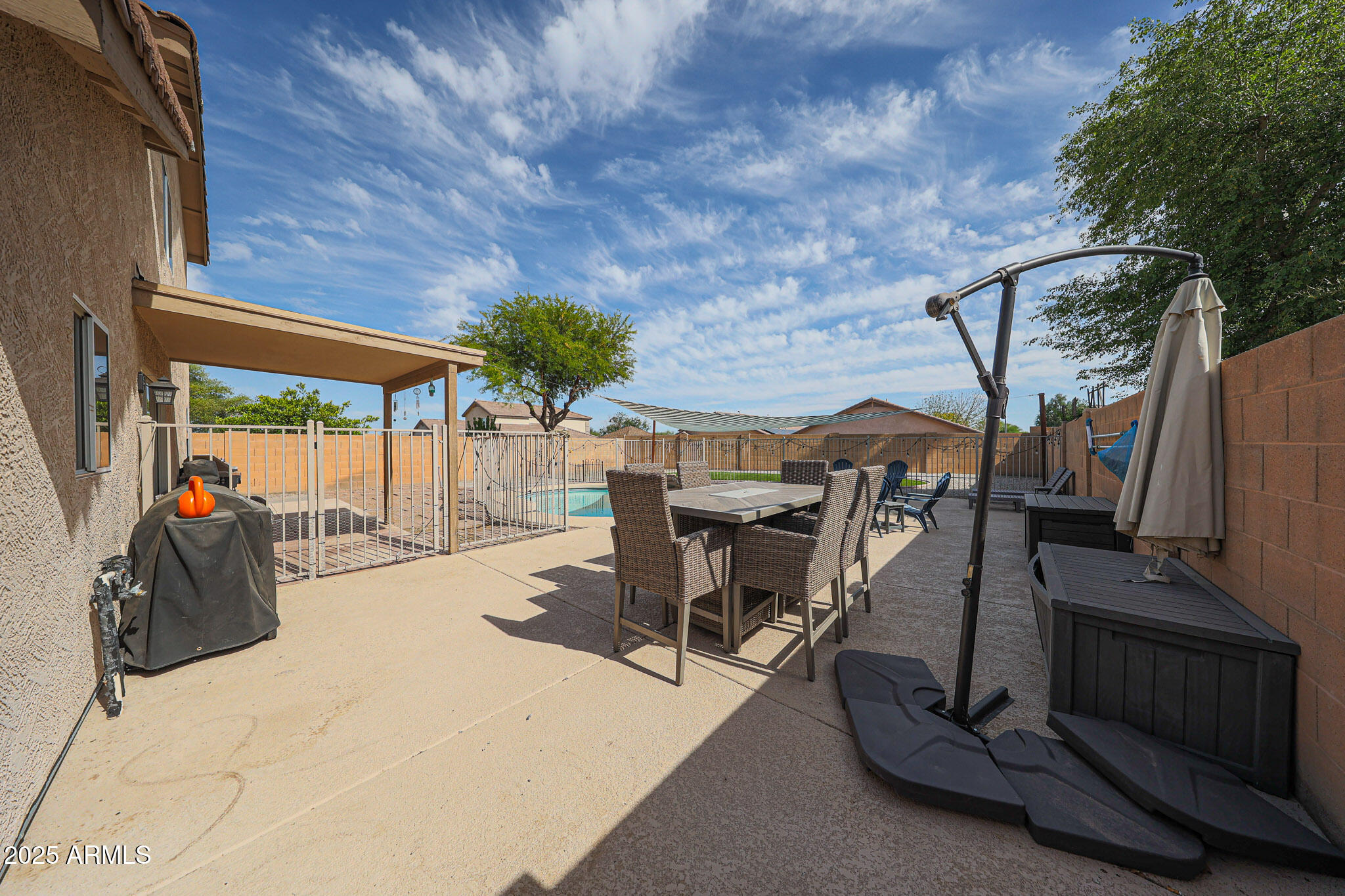 12513 W DREYFUS Drive