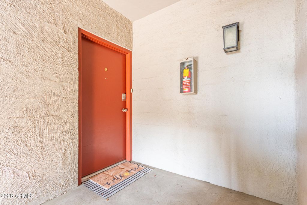 Photo of 1002 E Osborn Road #B, Phoenix, AZ 85014 (MLS # 6977344)