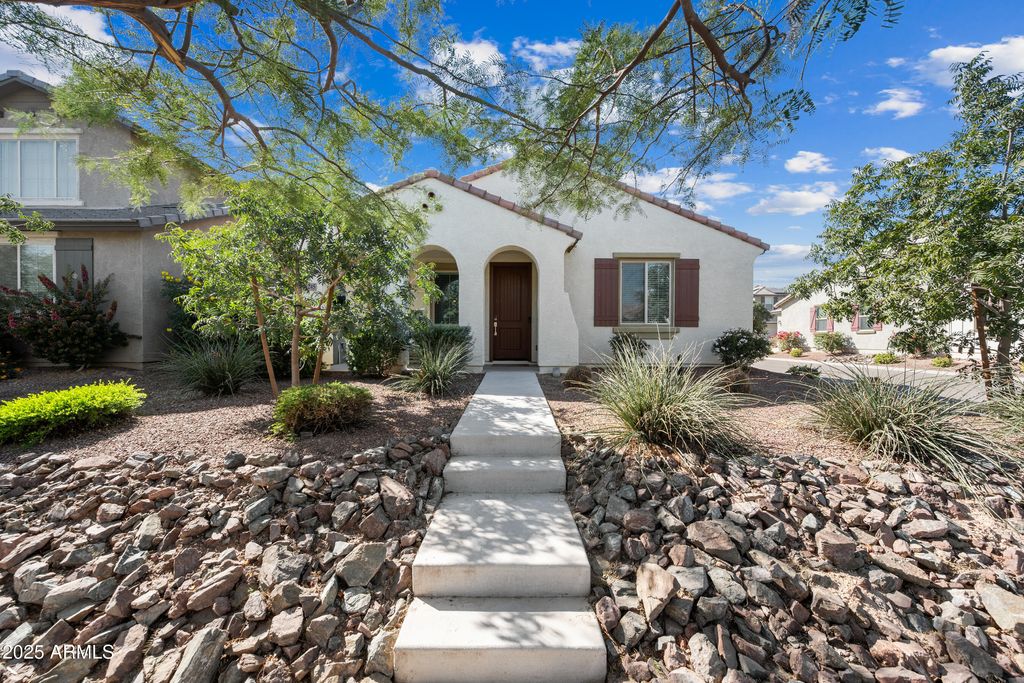 Photo of 15245 W Sherman Street, Goodyear, AZ 85338 (MLS # 6945883)