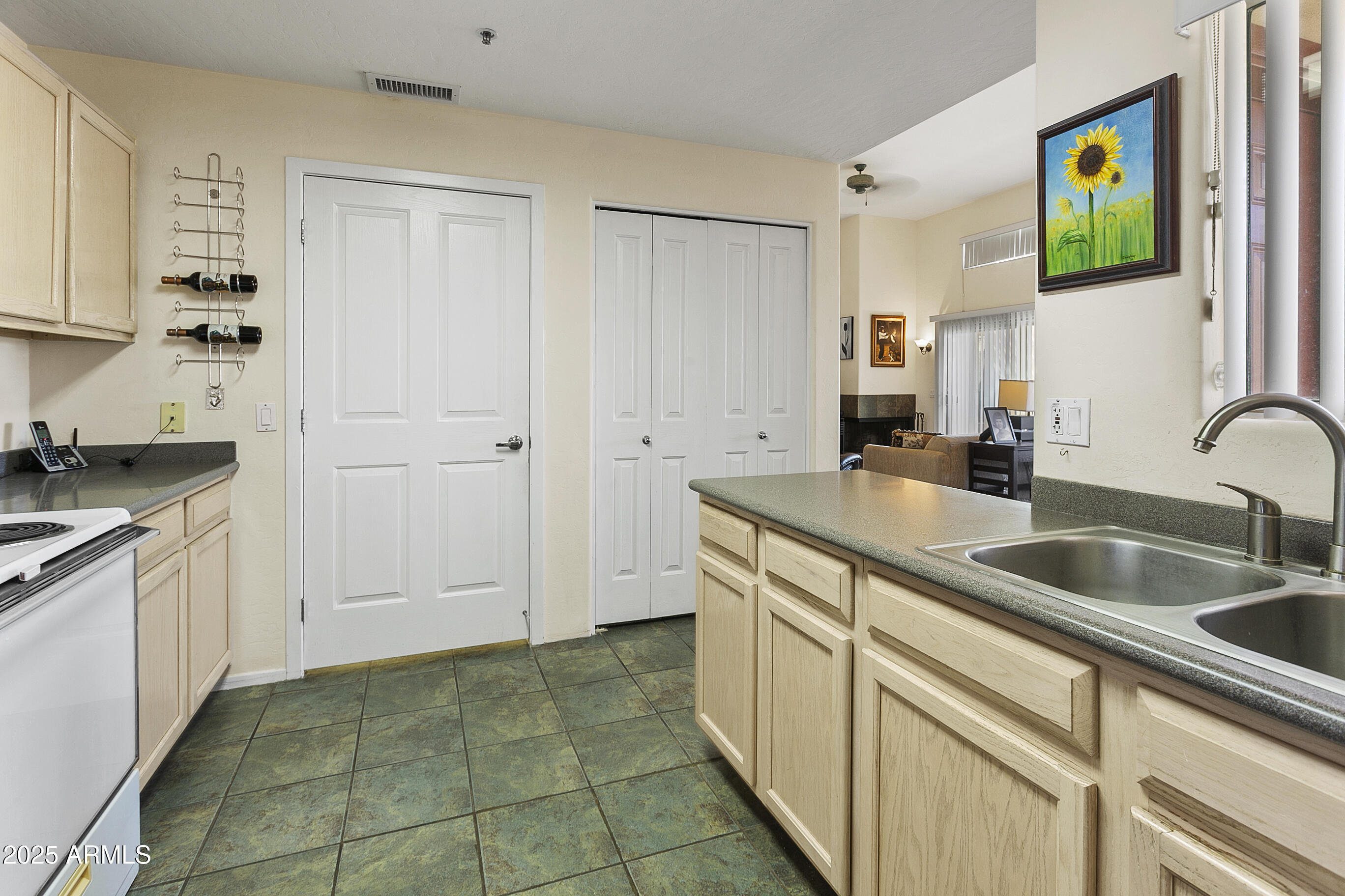 11260 N 92ND Street 2136