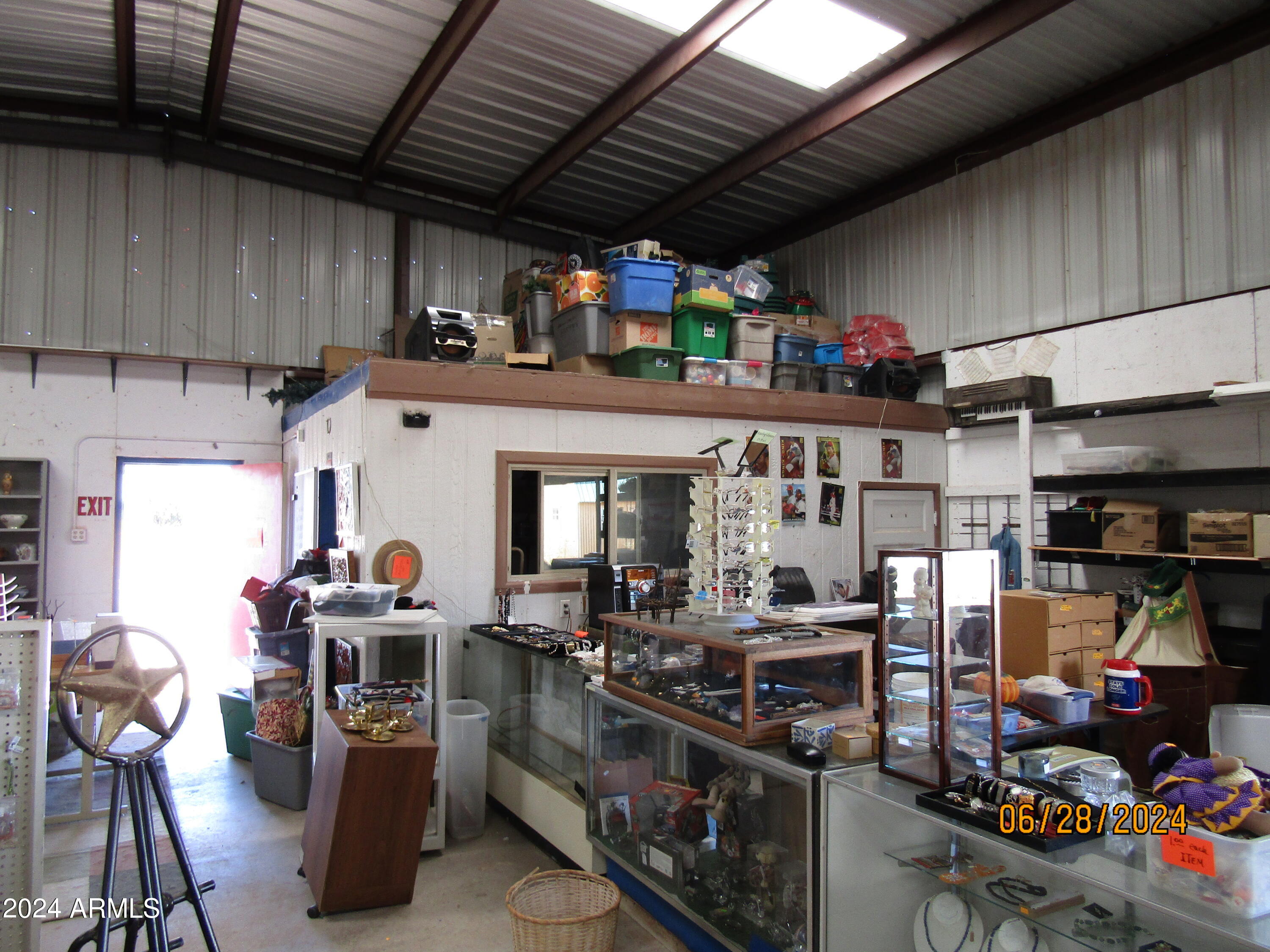 none - Commercial Sale