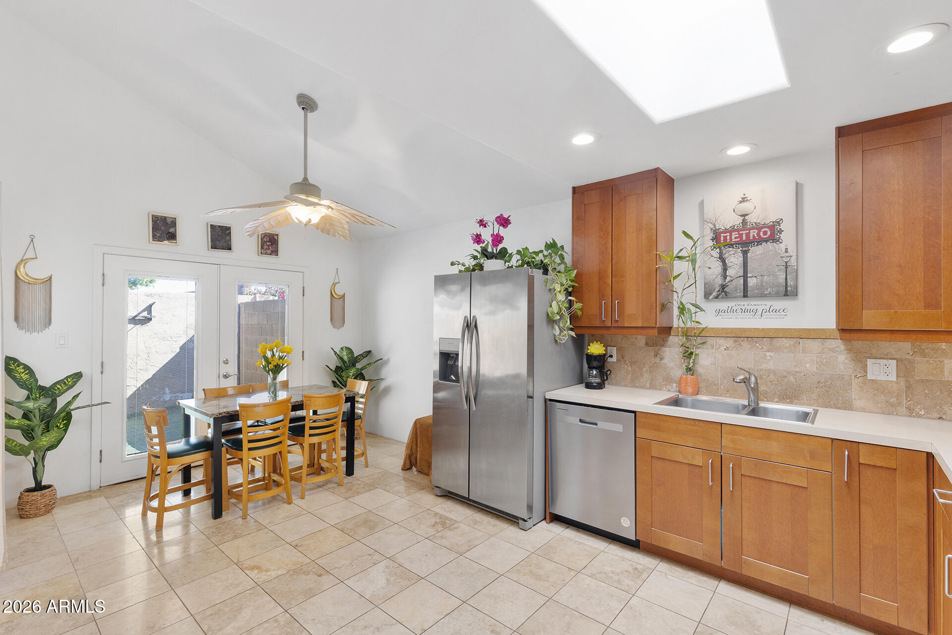 1885 E KIRKLAND Lane