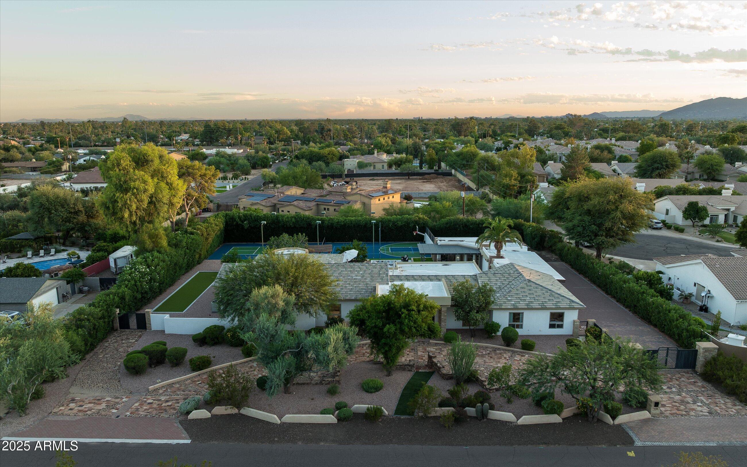 8139 E DESERT COVE Avenue