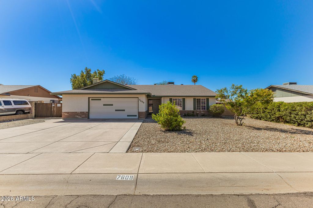 Photo of 7609 W Yucca Street, Peoria, AZ 85345 (MLS # 7001359)