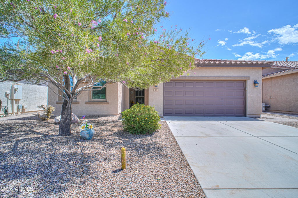 Photo of 324 N Monterey Court, Casa Grande, AZ 85194 (MLS # 7071547)