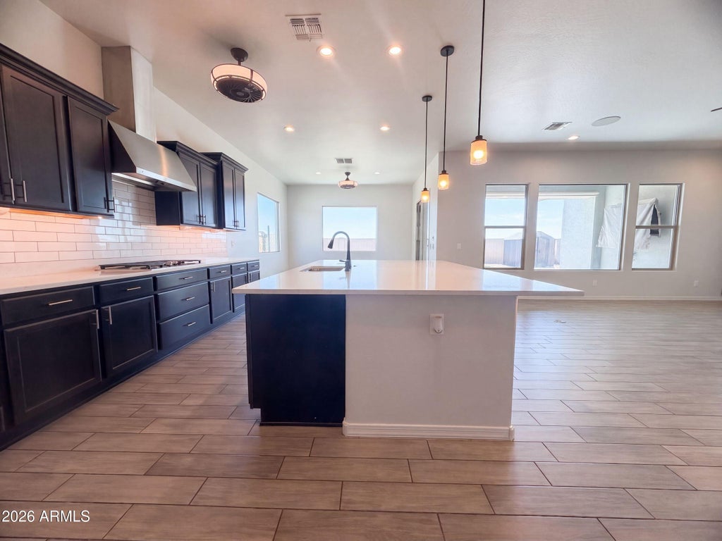 Photo of 2923 E Inca Lane, San Tan Valley, AZ 85140 (MLS # 7080120)