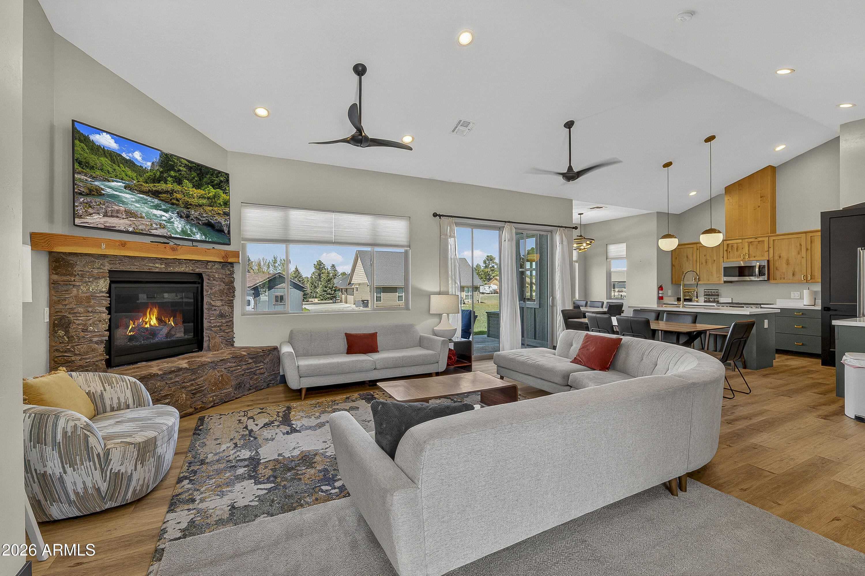 2762 W Highland Meadows Drive