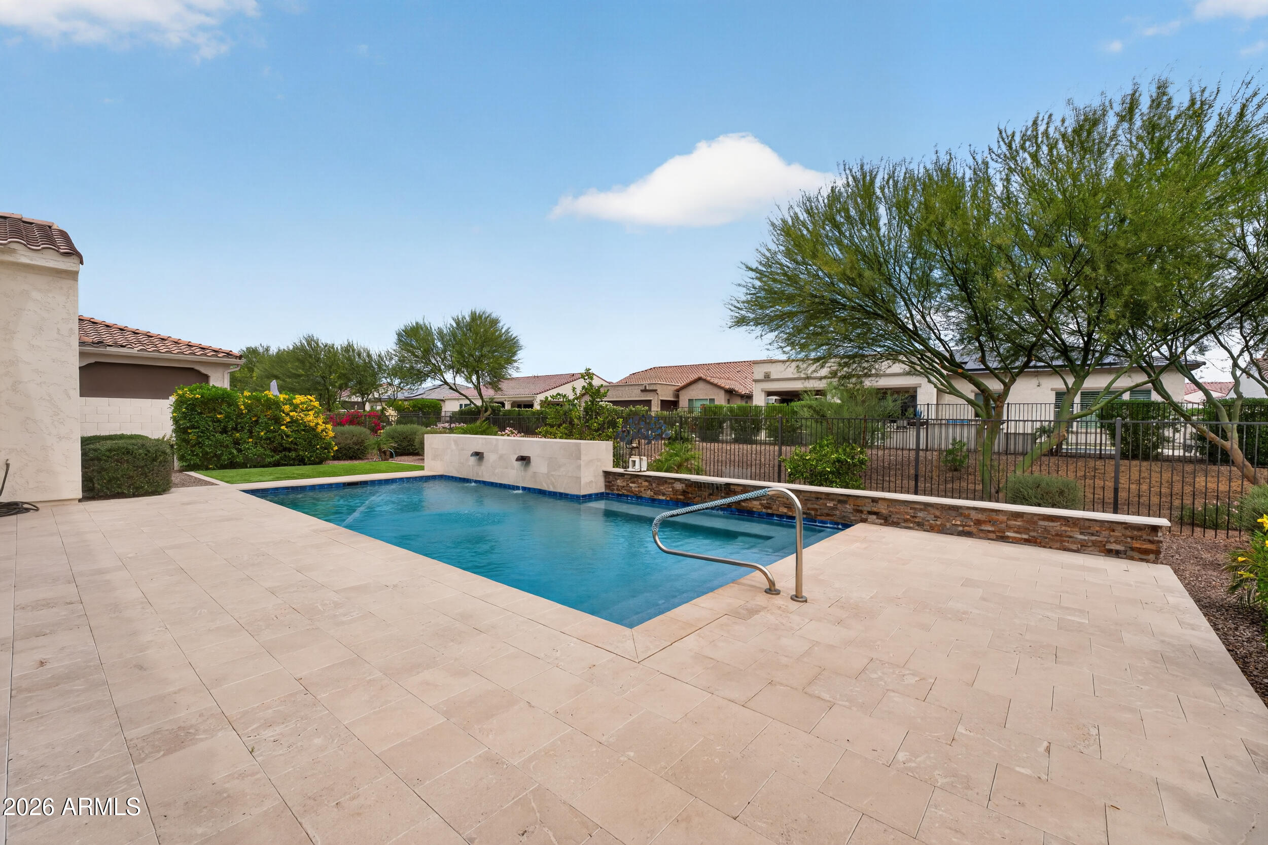 PEBBLECREEK PHASE 2 UNIT FIFTY-SEVEN - Residential