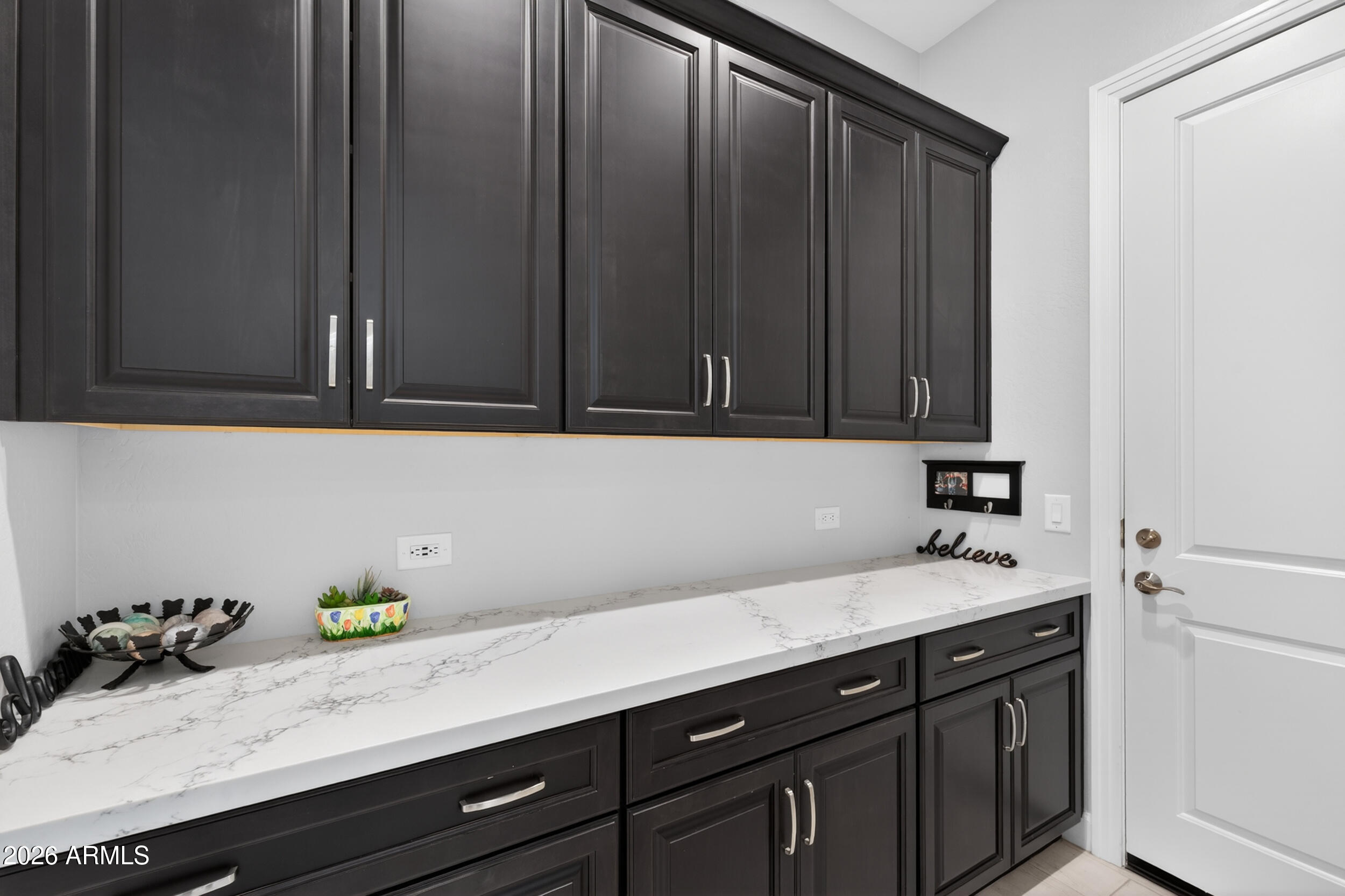 PEBBLECREEK PHASE 2 UNIT FIFTY-SEVEN - Residential