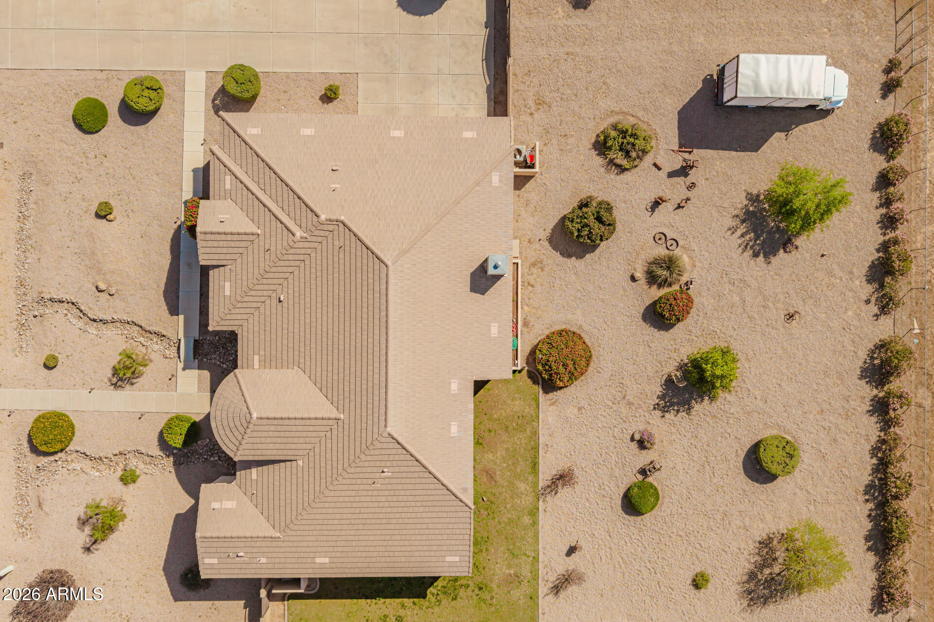 COMM @ W 1/4 COR OF SEC 2-3S-8E TH E-100.00 TH N-5 - Residential