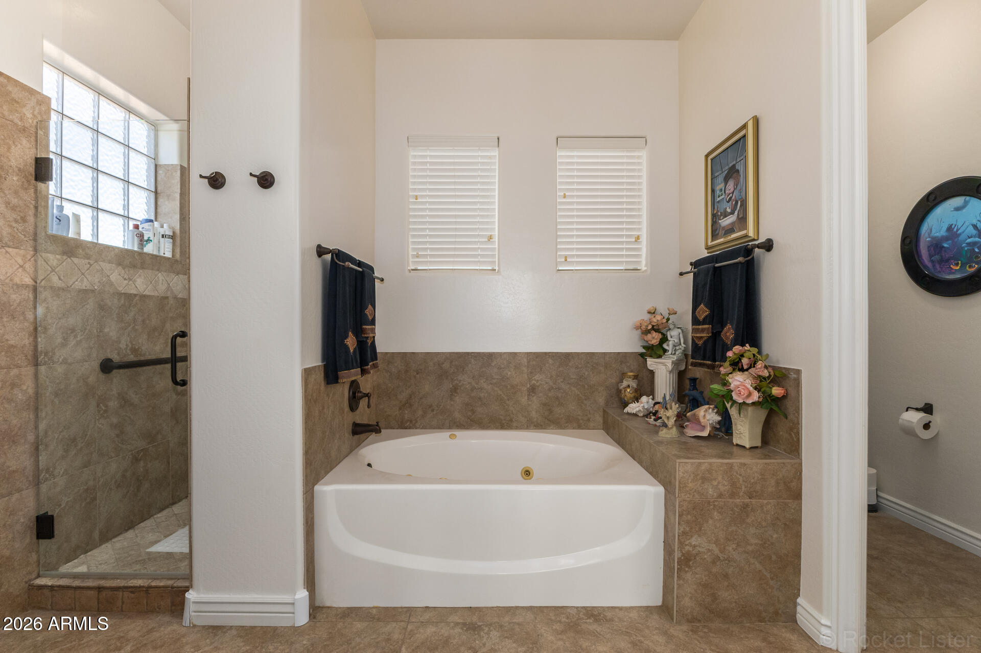 COMM @ W 1/4 COR OF SEC 2-3S-8E TH E-100.00 TH N-5 - Residential