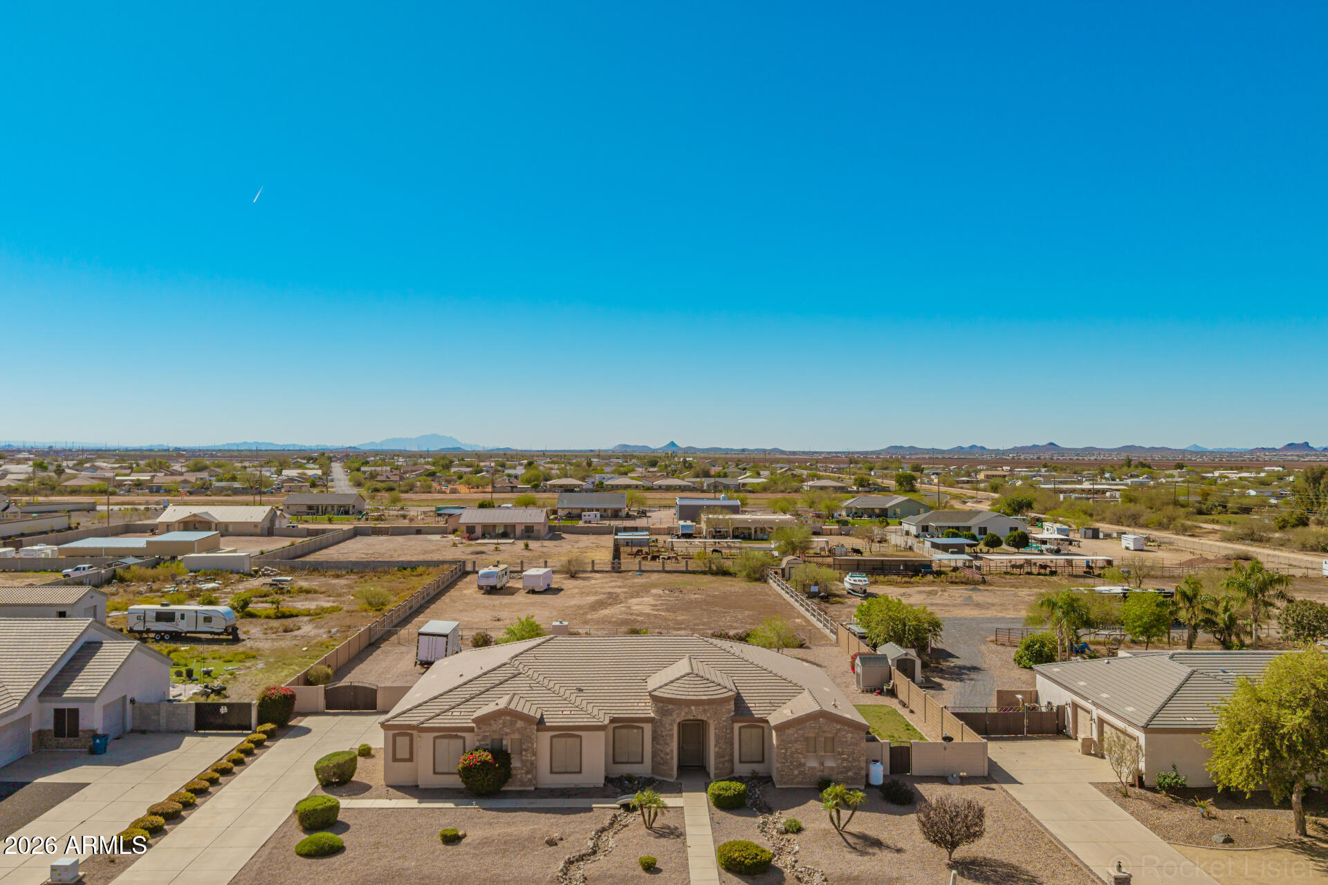 COMM @ W 1/4 COR OF SEC 2-3S-8E TH E-100.00 TH N-5 - Residential