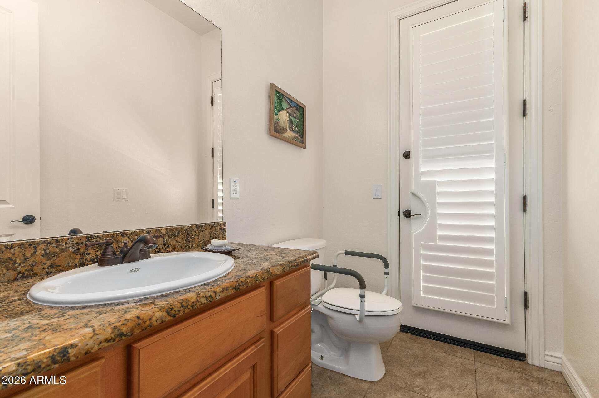 COMM @ W 1/4 COR OF SEC 2-3S-8E TH E-100.00 TH N-5 - Residential