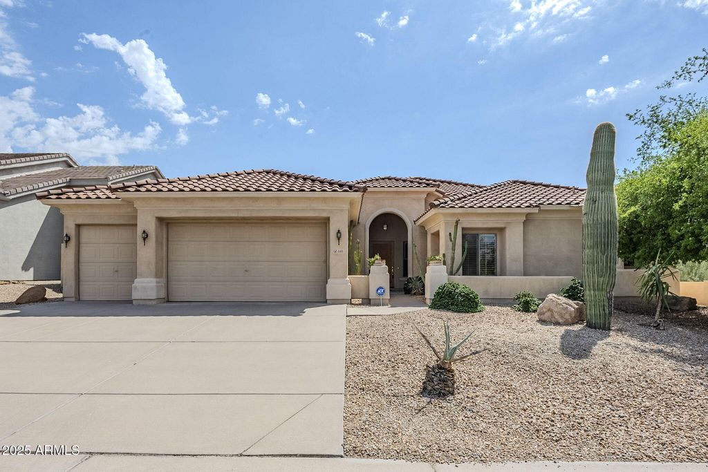 Photo of 5501 E Calle Del Sol, Cave Creek, AZ 85331 (MLS # 6925618)
